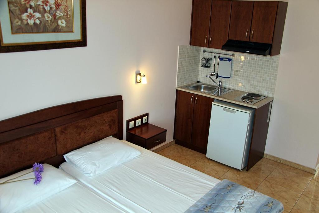 Enalion Aparthotel Olympiakí Aktí Kültér fotó